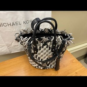 Michael Korea Purse
